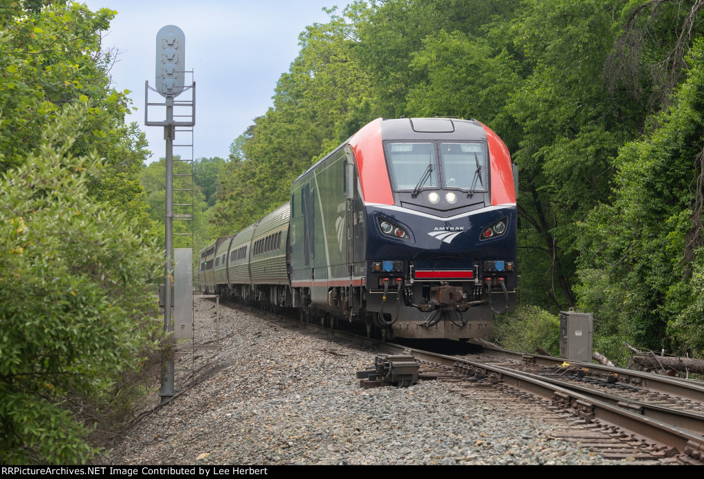 AMTK 368 on the eastbound Cardinal